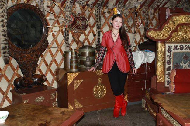 Г.Эрдэнэчимэг: Бид дуулж хуурдаад найр хөгжөөж явахгүй